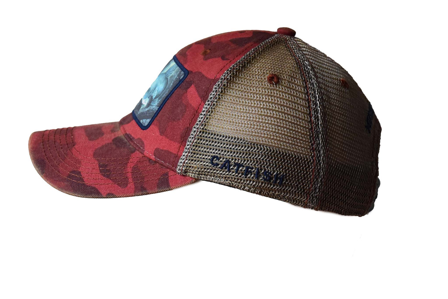 Catfish – Dark Red Field Camo Trucker