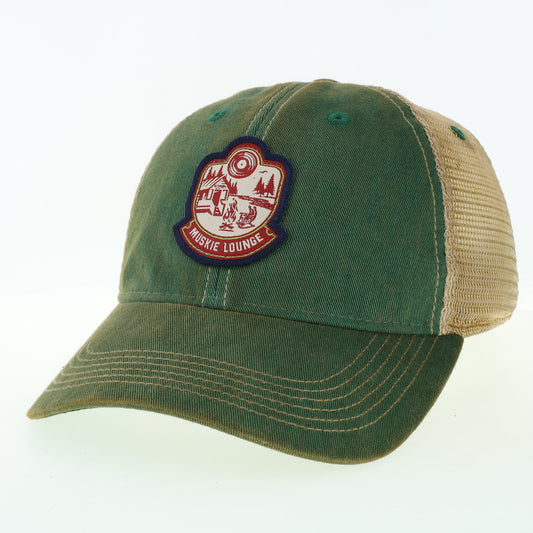 Muskie Lounge Logo – Kelly Green Trucker